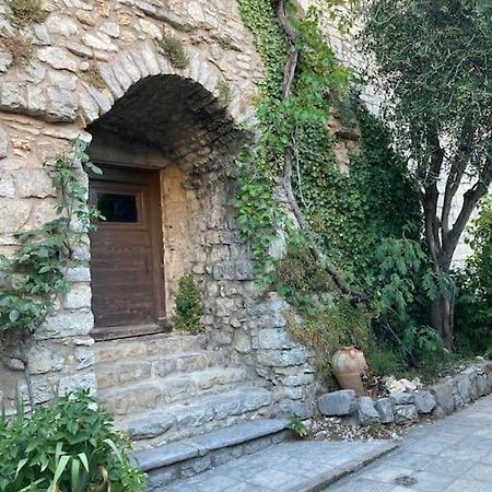 Les Matelles : Charmant Logement En Pierres מראה חיצוני תמונה